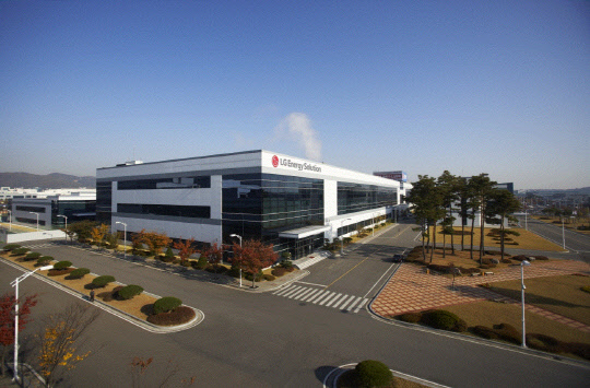 LG에너지솔루션 충북 오창 전기차배터리공장 이미지. <LG에너지솔루션 제공>